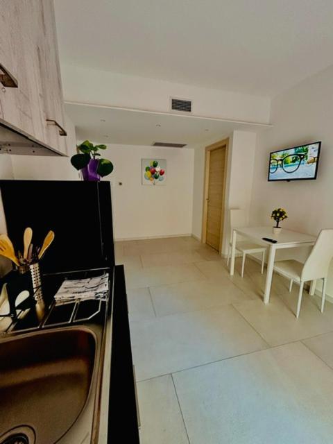 Aqua Marine B&B - Rooms And Apartments Milazzo Dış mekan fotoğraf