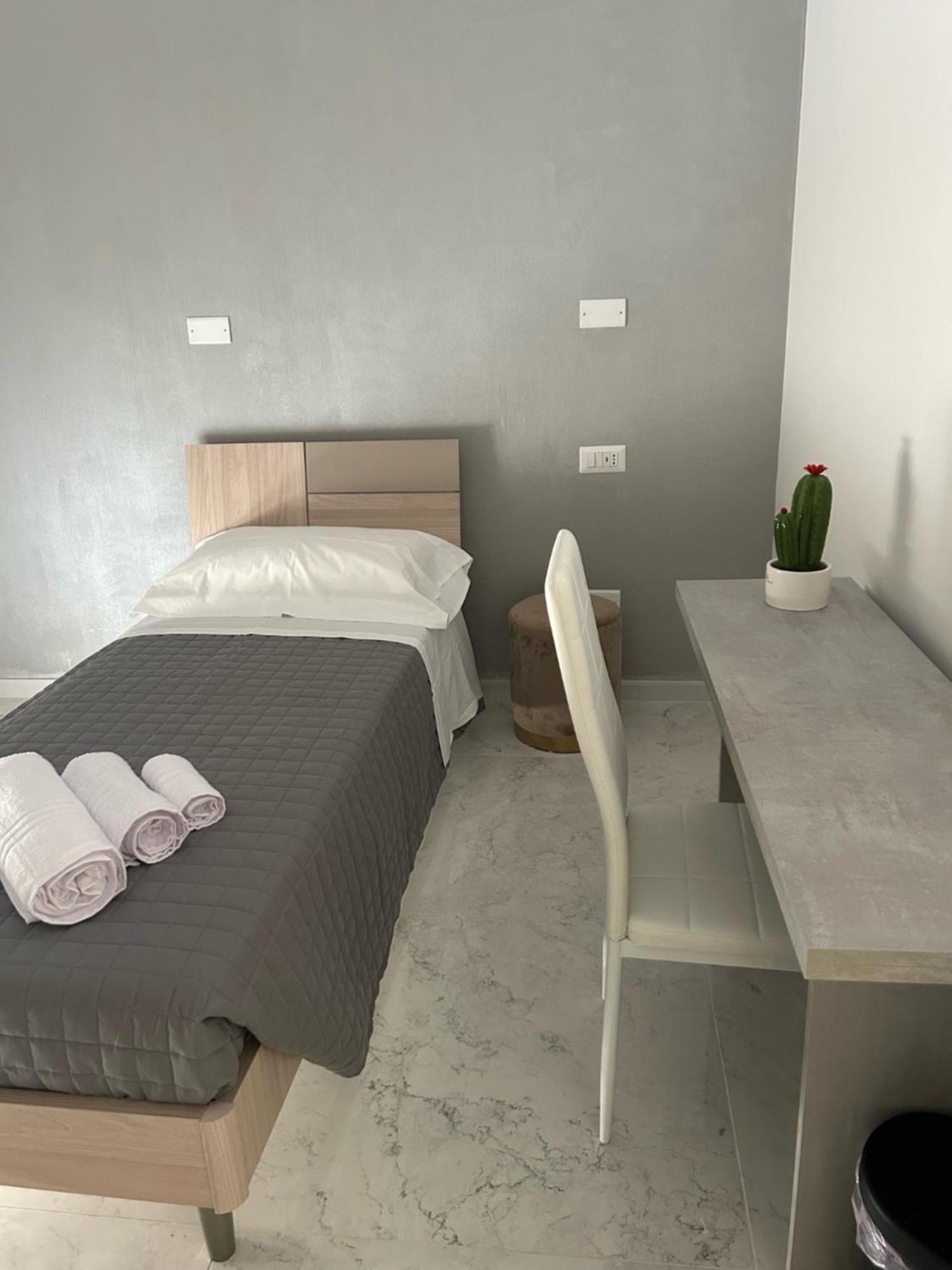 Aqua Marine B&B - Rooms And Apartments Milazzo Dış mekan fotoğraf