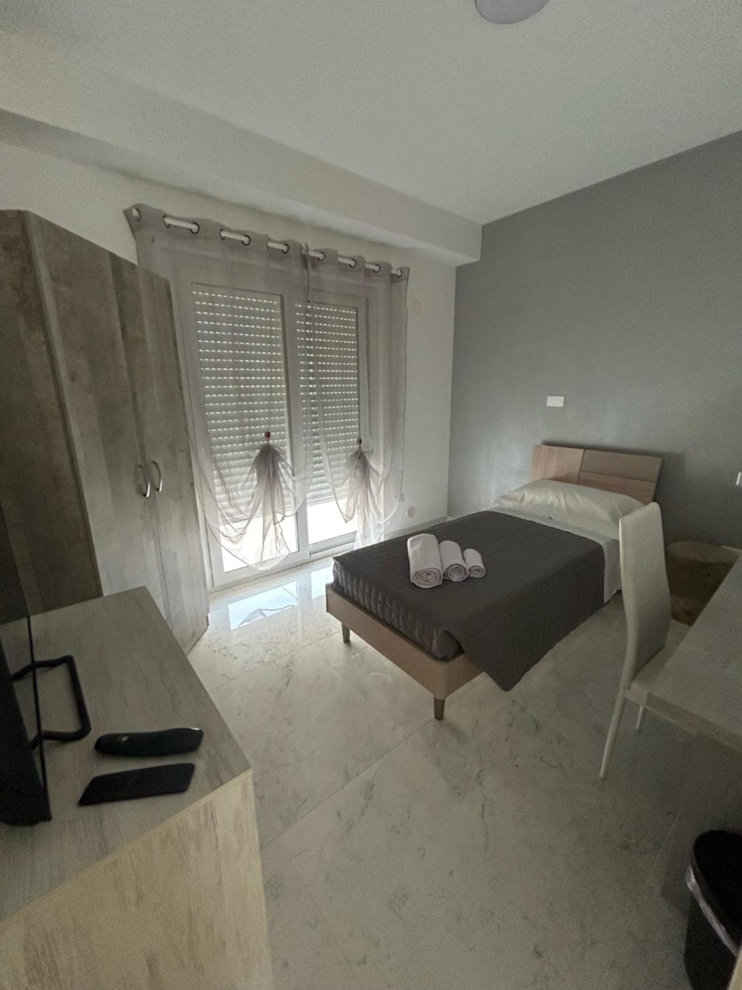 Aqua Marine B&B - Rooms And Apartments Milazzo Dış mekan fotoğraf