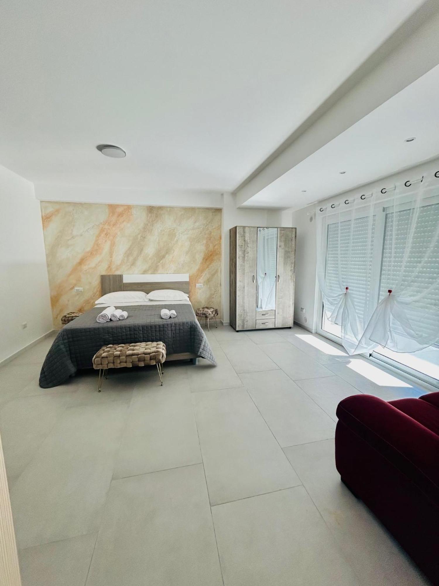 Aqua Marine B&B - Rooms And Apartments Milazzo Dış mekan fotoğraf