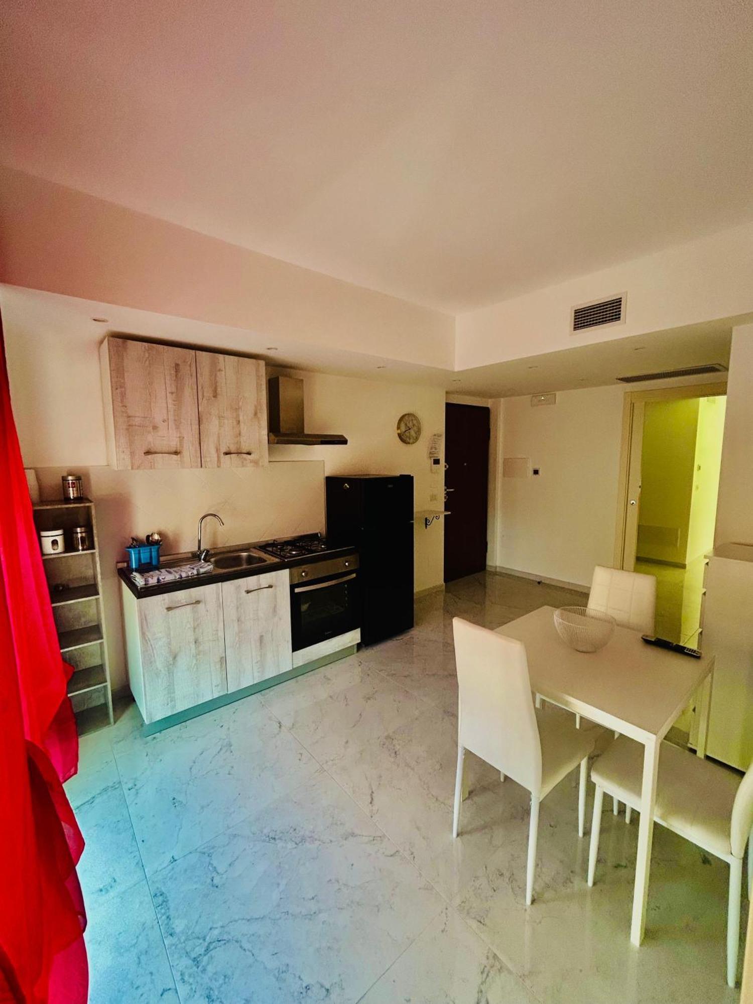 Aqua Marine B&B - Rooms And Apartments Milazzo Dış mekan fotoğraf